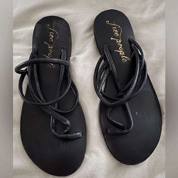 Free People Kayla Black Soft Strappy Slip On Sandals - Picture 3 of 4
